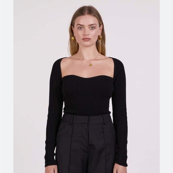 Anna Quan Tops - NWT Anna Quan Chanel Top